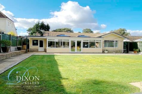Spacious Bungalow