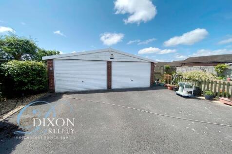 Double Garage