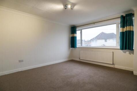 Bedroom 2.jpg