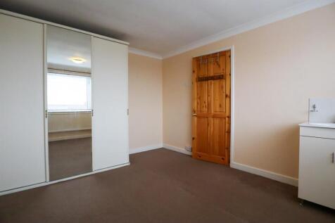 Bedroom 3.jpg