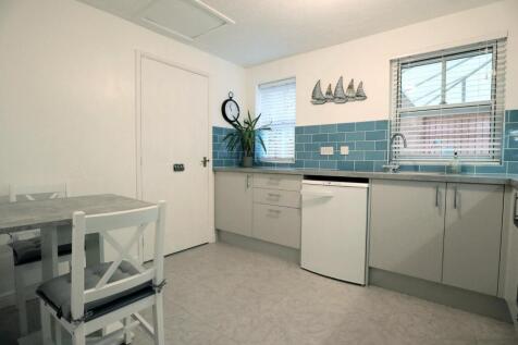 Kitchen.jpg