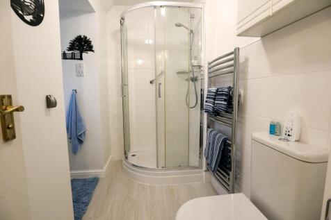 Ensuite.jpg