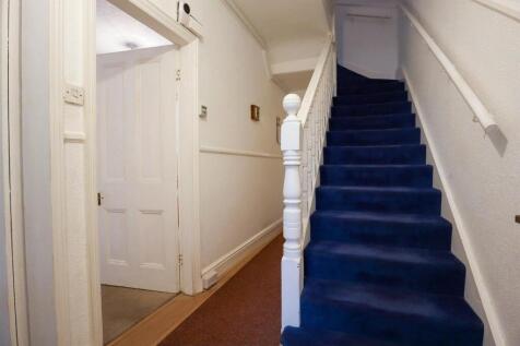 Hallway.jpg