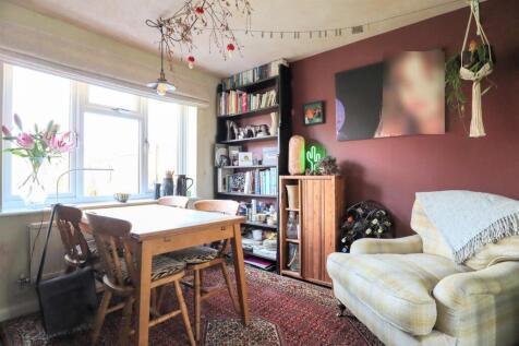 Dining area.jpg