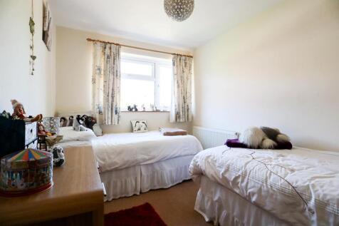 Bedroom 2.jpg