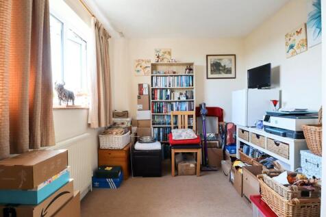 Bedroom 3.jpg