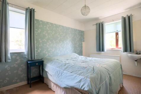 Bedroom 2.jpg