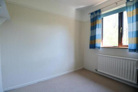 Bedroom 3.jpg
