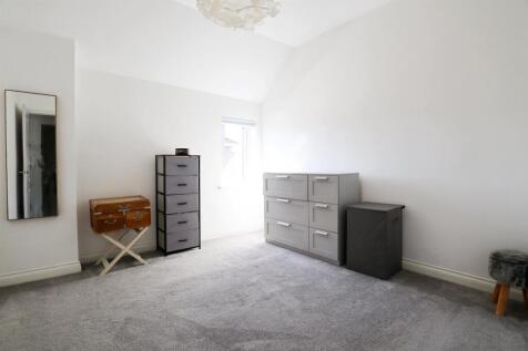 Bedroom 3.jpg