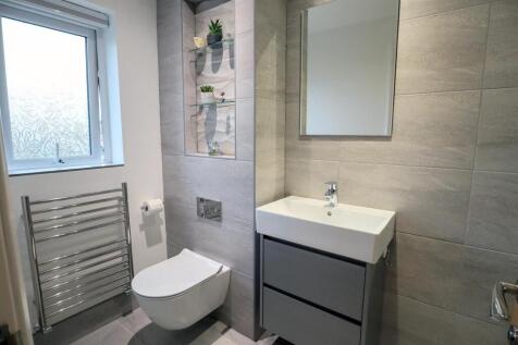 Ensuite.jpg