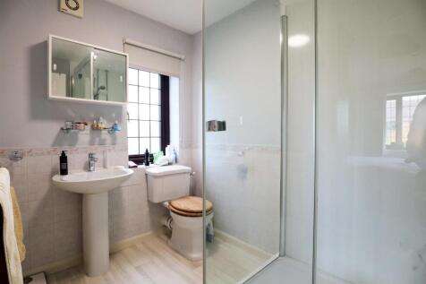 Ensuite.jpg