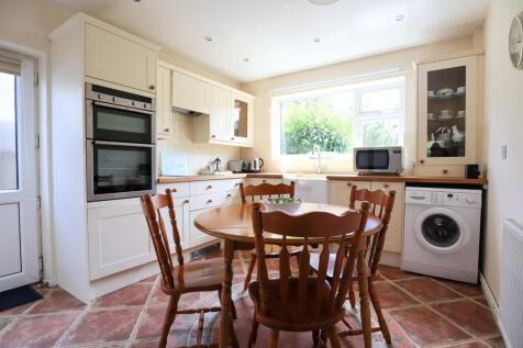 Kitchen.jpg