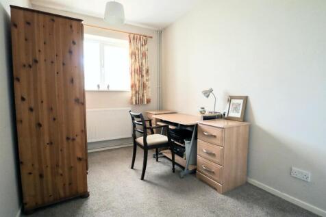 Bedroom 2.jpg