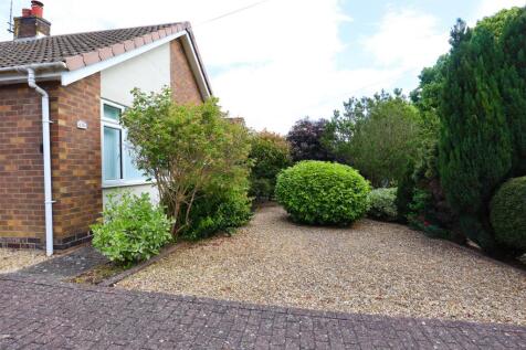 Front garden.jpg