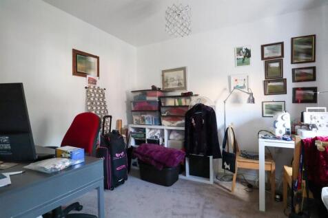 Bedroom 3.jpg