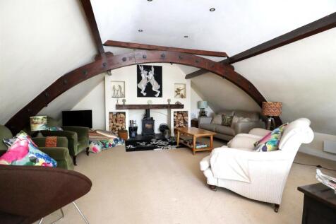 Sitting room.jpg