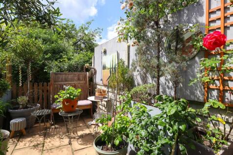 Garden (2).jpg