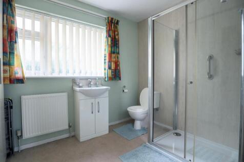 Ensuite.jpg