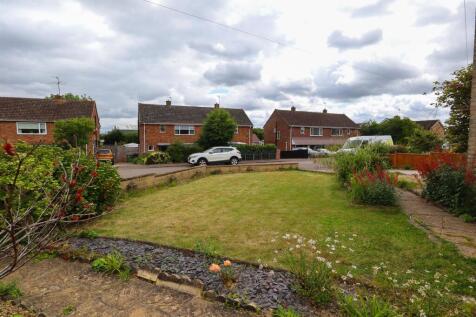 Front garden.jpg