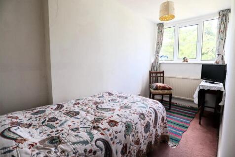 Bedroom 2.jpg