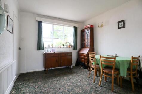 Dining area.jpg