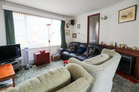 Sitting room (2).jpg