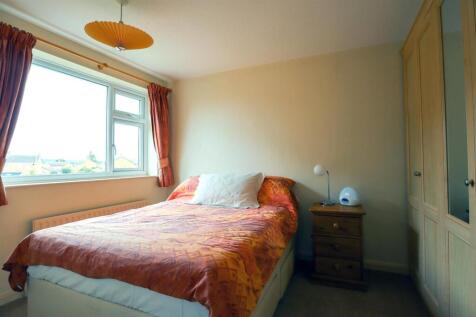 Bedroom 2.jpg