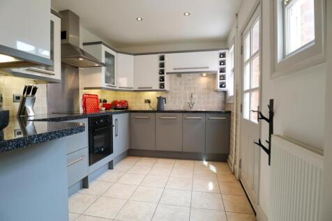 Kitchen.jpg