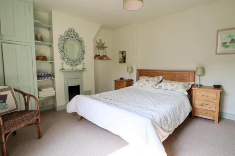 Bedroom 2.jpg