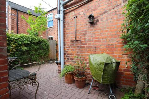 Courtyard garden (4).jpg
