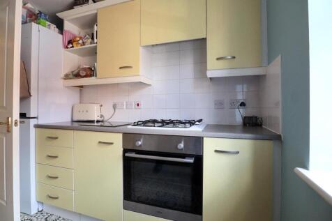 Kitchen (3).jpg