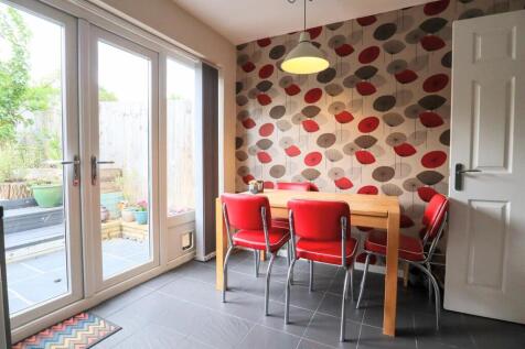 Dining area.jpg