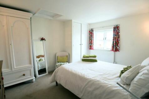 Bedroom 2.jpg