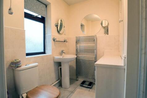 Ensuite.jpg