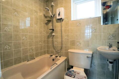 Downstairs bathroom.jpg