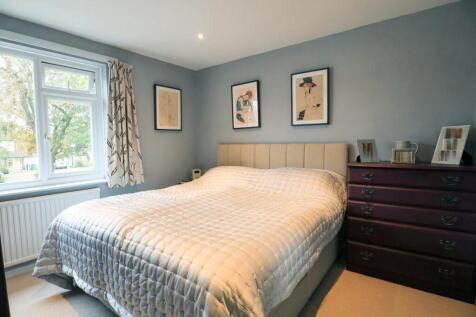 Bedroom 2.jpg