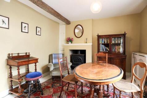Dining room.jpg