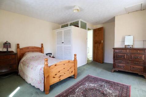 Bedroom 2.jpg
