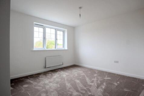Bedroom 2.jpg