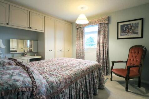 Bedroom 2.jpg