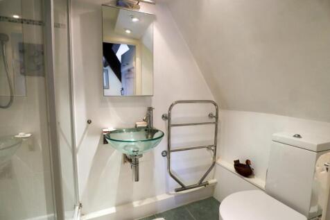 Ensuite.jpg