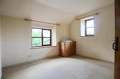 Bedroom 2.jpg