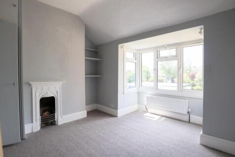 Bedroom 1.jpg