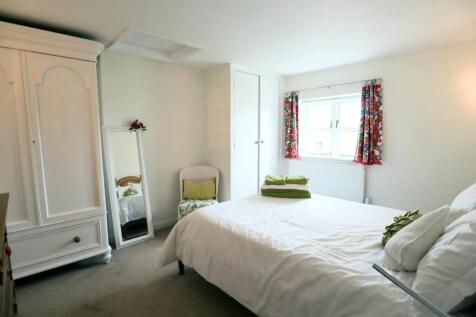 Bedroom 2.jpg