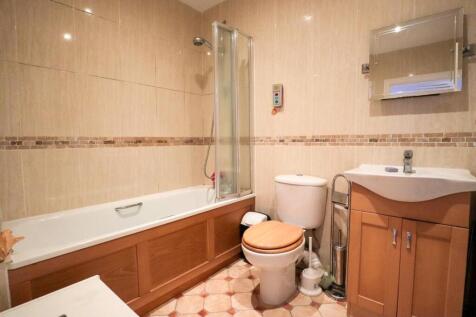 Bathroom.jpg