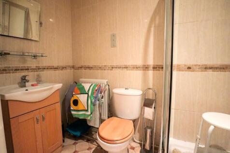 Shower room.jpg