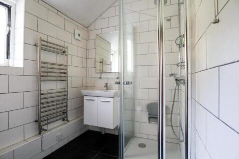 Shower room.jpg