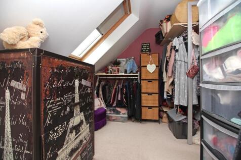 dress room