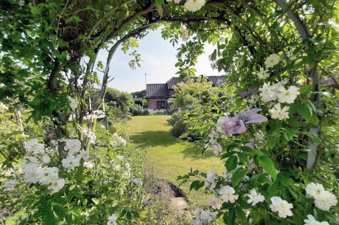 08 Garden
