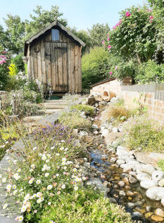 05 Garden